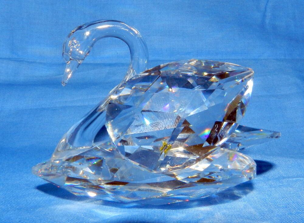 glass swan